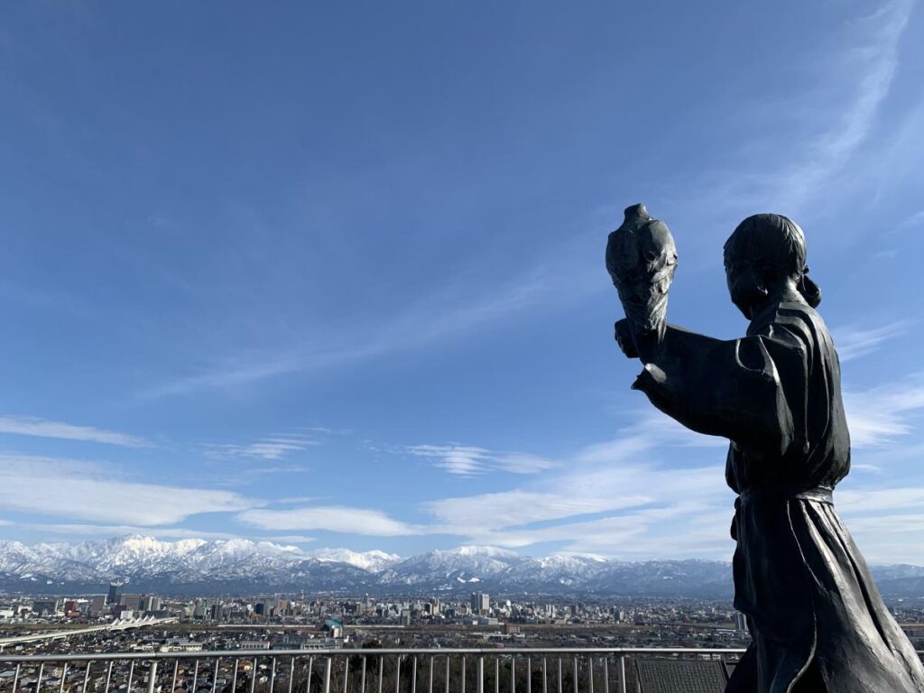 The Tateyama Mountain Range seen from the Kureha-yama Observation Deck