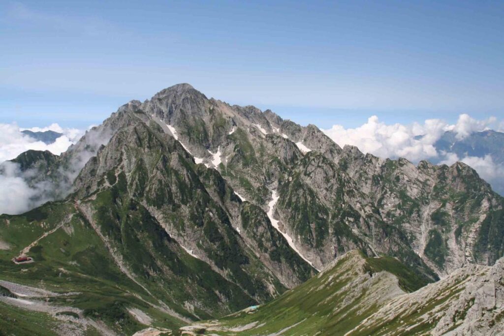 Mt. Tsurugi seen from the summit of Mt. Bessan