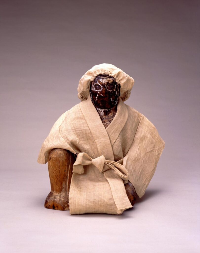 Statue of Uba-son
Bearing an ink inscription dated 1375 (Eiwa 1); Designated Cultural Property of Toyama Prefecture; housed in Enma Hall, Ashikuraji