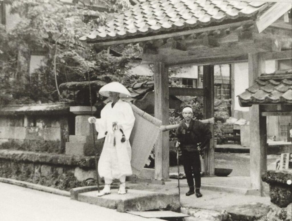 Monks of Ashikuraji and a Chūgo Pilgrimage Guide (reconstructed photograph)